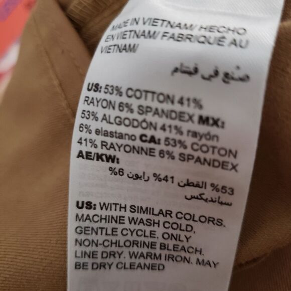 Chico's Size 00 XSmall Tan Dress Straight Leg Cropped Ankle Pants NWT - Picture 9 of 9